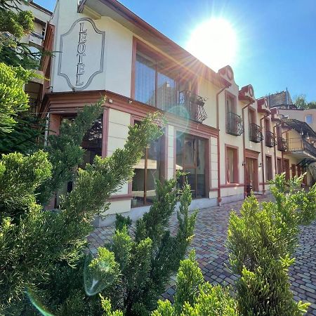 Двокімнатні Апартаменти На Лукіяновича, 3 Lviv Kültér fotó